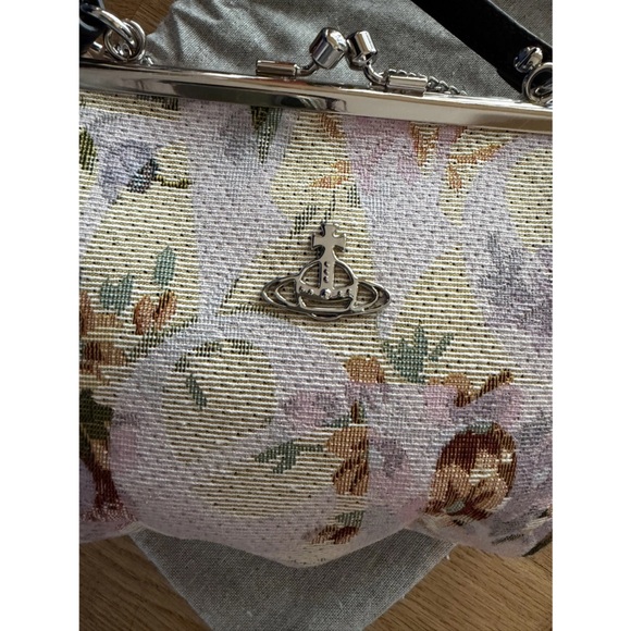 NWT Vivienne Westwood Floral Cloth Frame-Top Shoulder Bag w DUSTBAG! 9.1in X 5.5 - Picture 9 of 9
